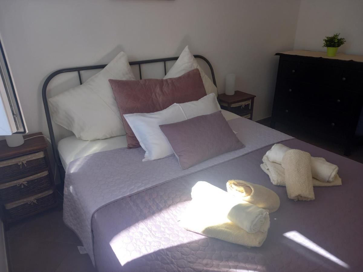 Apartmani Afrodita Сутіван Екстер'єр фото