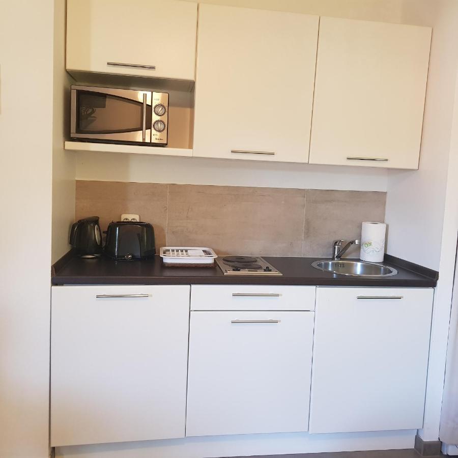 Apartmani Afrodita Сутіван Екстер'єр фото