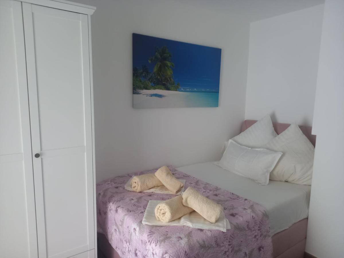 Apartmani Afrodita Сутіван Екстер'єр фото