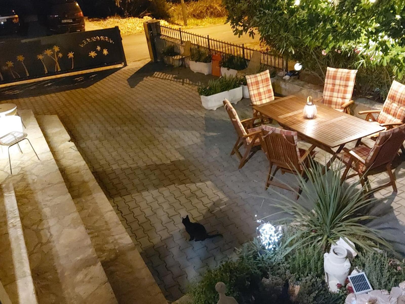 Apartmani Afrodita Сутіван Екстер'єр фото