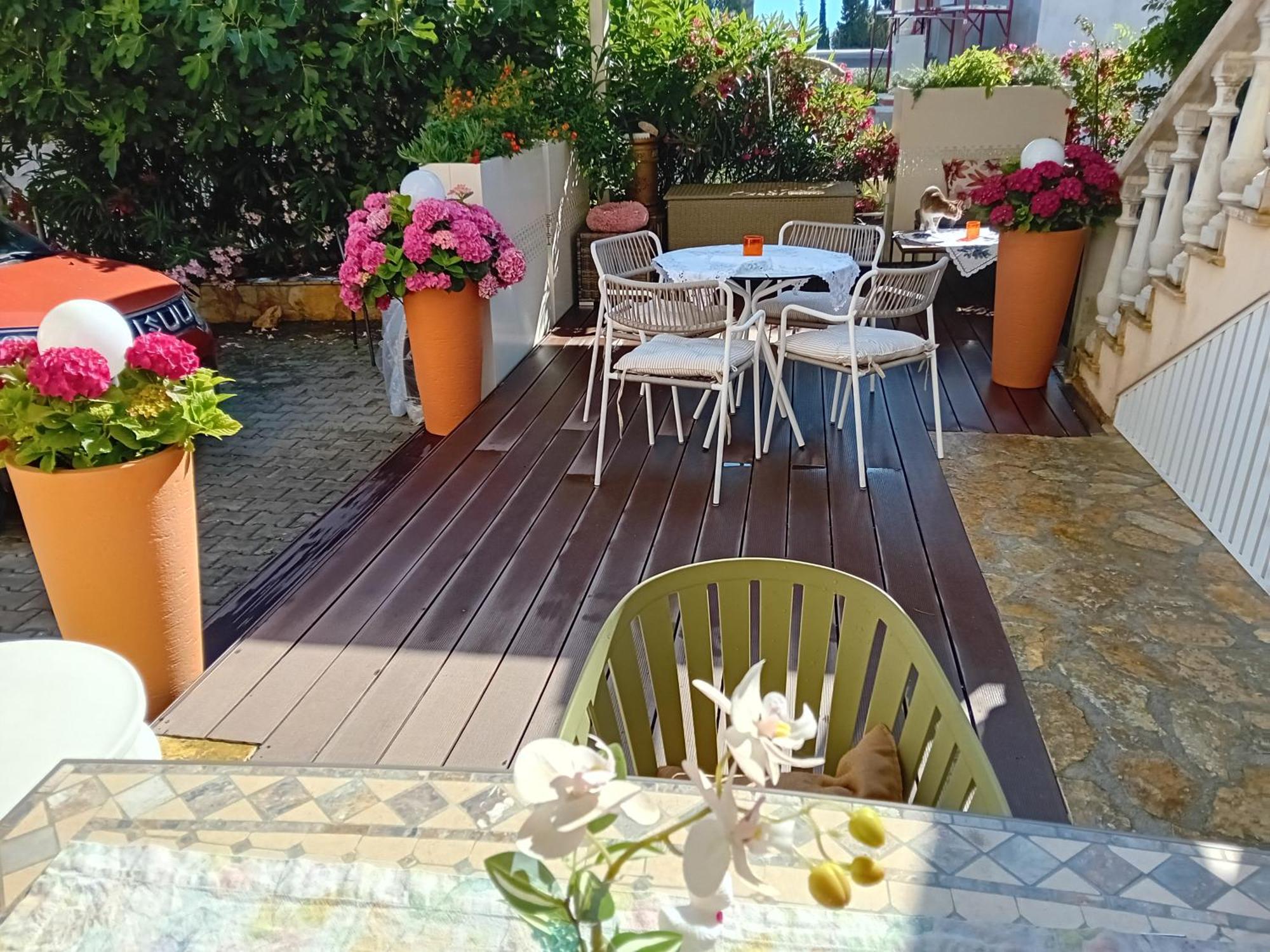 Apartmani Afrodita Сутіван Екстер'єр фото